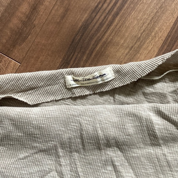 We the Free - Asymmetrical Off Shoulder Long Sleeve Thin Knit Top - Picture 2 of 4